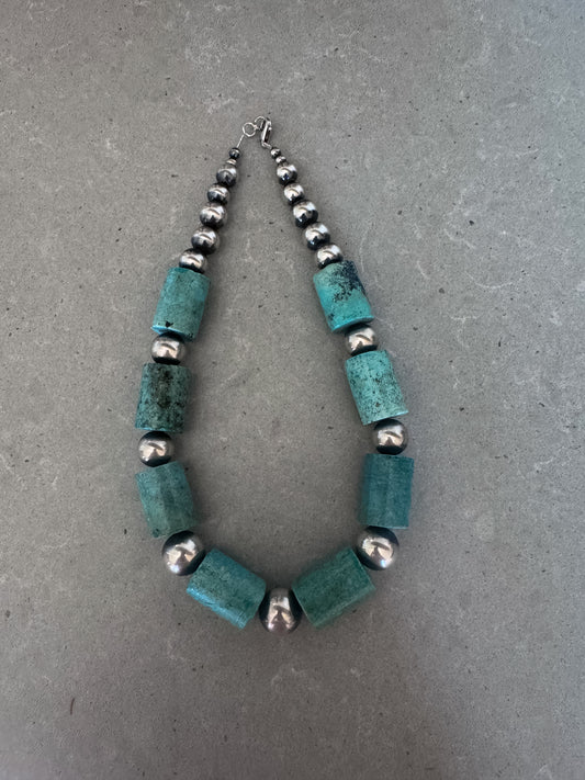 18” Chunky Peruvian w Graduated Pearls